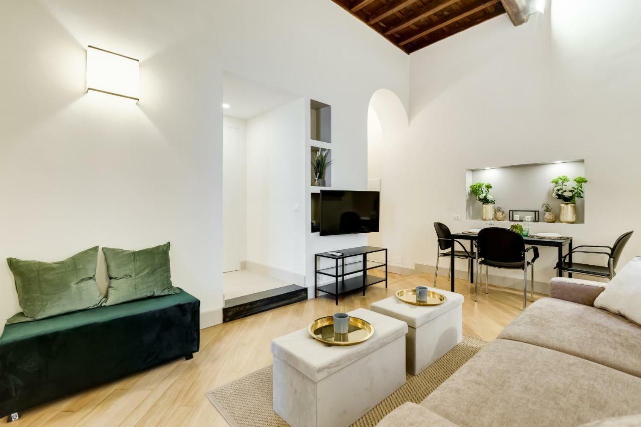 Apartmán Trevi Chic House Řím Exteriér fotografie