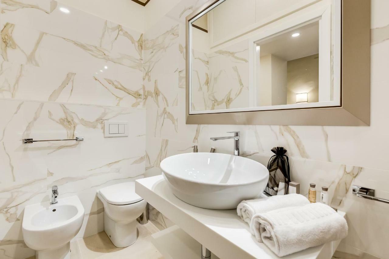 Apartmán Trevi Chic House Řím Exteriér fotografie