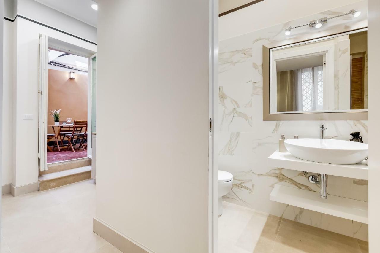 Apartmán Trevi Chic House Řím Exteriér fotografie
