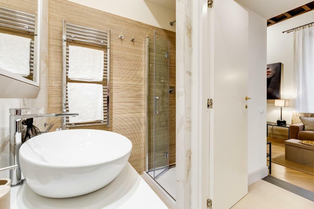 Apartmán Trevi Chic House Řím Exteriér fotografie